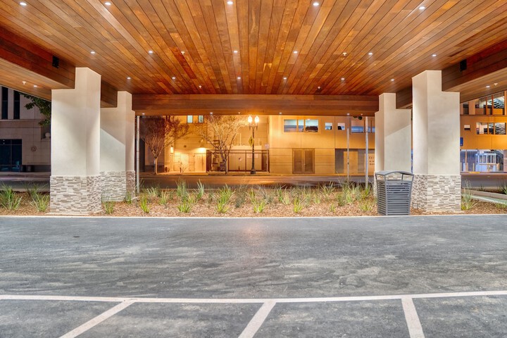 Studio 6 Suites – Stockton CA – Waterfront