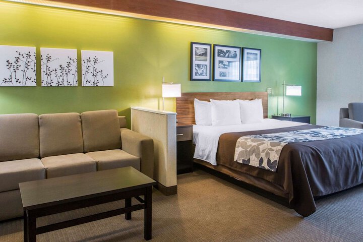 Room 21 of 59