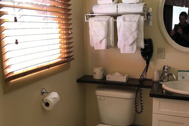 Room 21 of 50