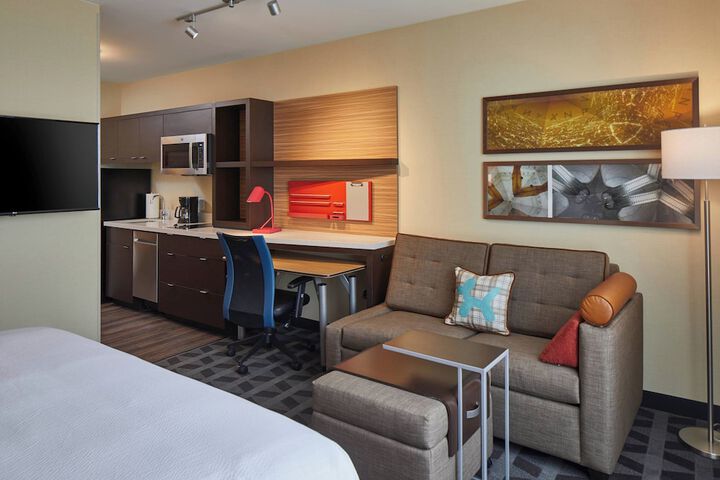 Room 21 of 39