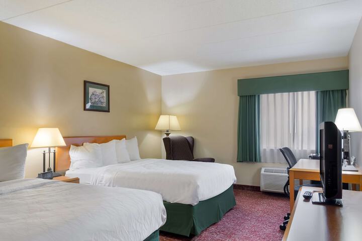 Room 14 of 43