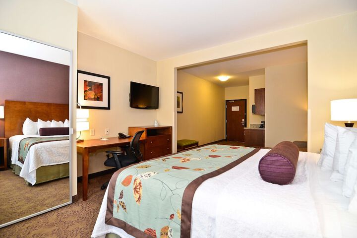 Room 9 of 39