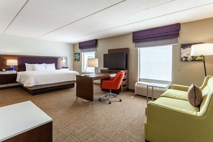 Hampton Inn & Suites Chicago-Libertyville