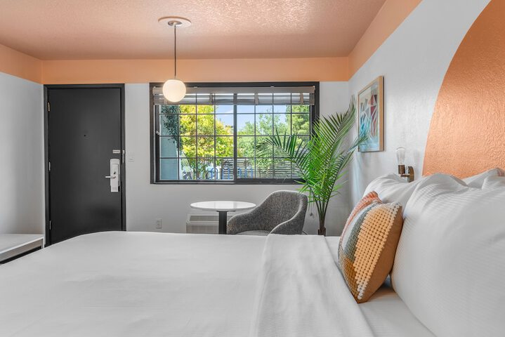 The Sandman Santa Rosa Sonoma an Ascend Collection Hotel