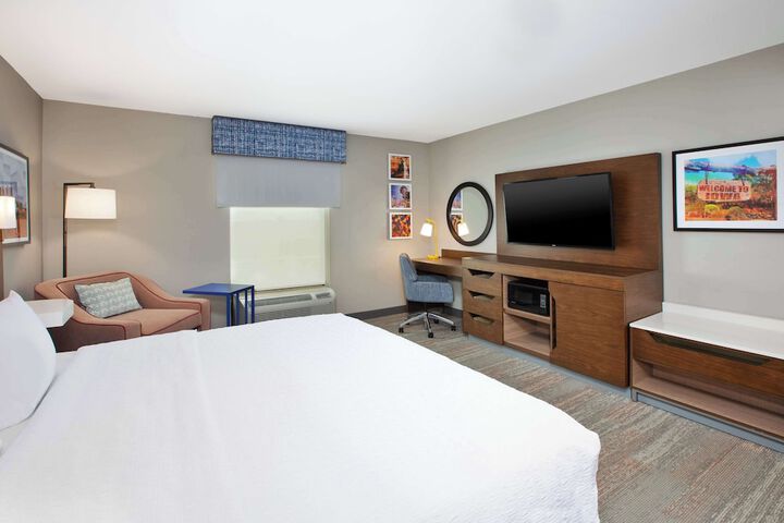 Hampton Inn Clinton IA