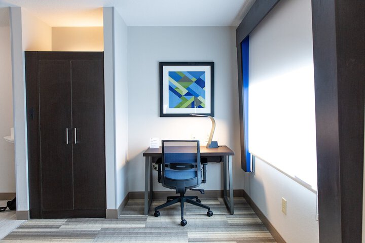 Holiday Inn Express Columbus-Dublin by IHG