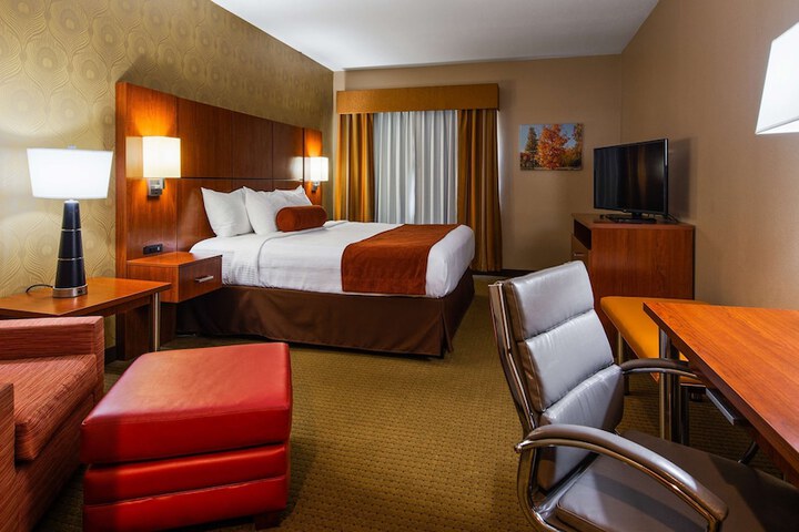 Best Western Plus Finger Lakes Inn & Suites