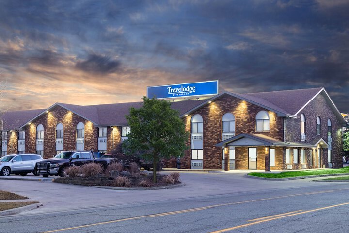 Hotel 2 of 36