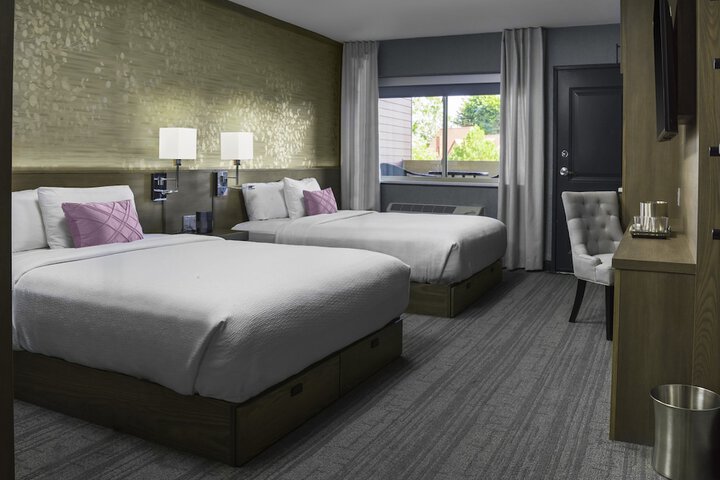 Room 19 of 52