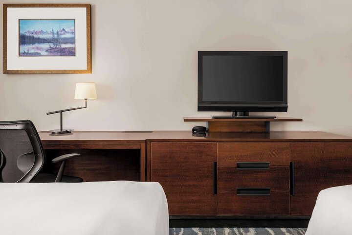 Room 10 of 40
