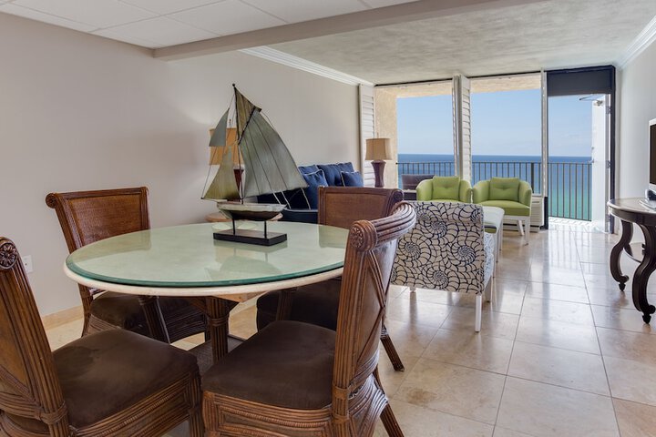 Holiday Inn Resort Panama City Beach by IHG