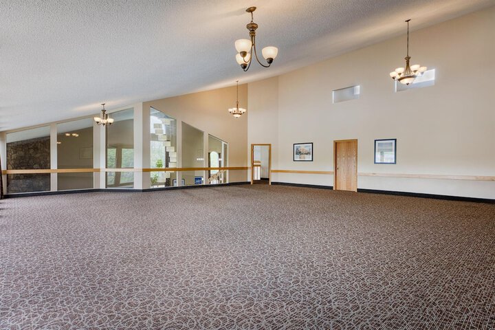Best Western Indian Oak