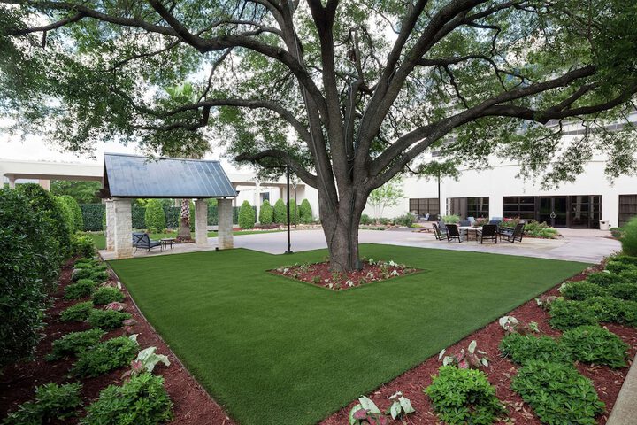 Hilton Waco