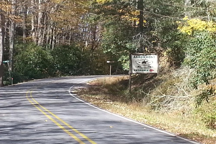 Arrowmont Stables & Cabins