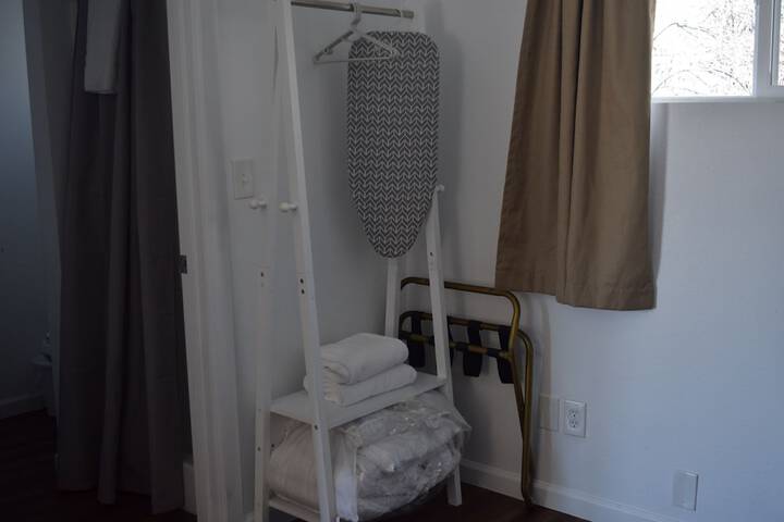 Room 84 of 86