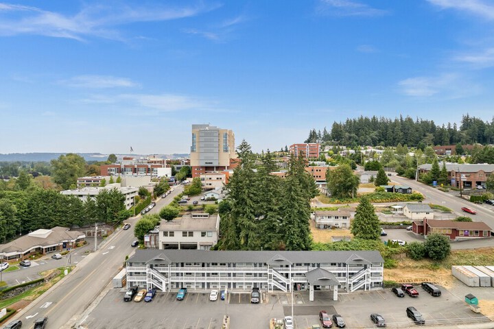 Basecamp Puyallup a Travelodge by Wyndham