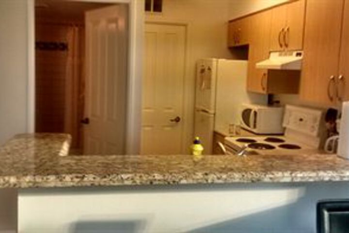 Toronto Furnished Living - Bay Street