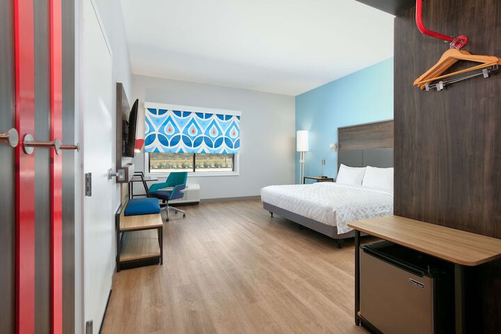 Room 14 of 30