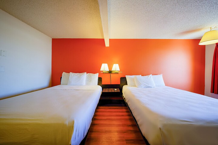 Room 46 of 123