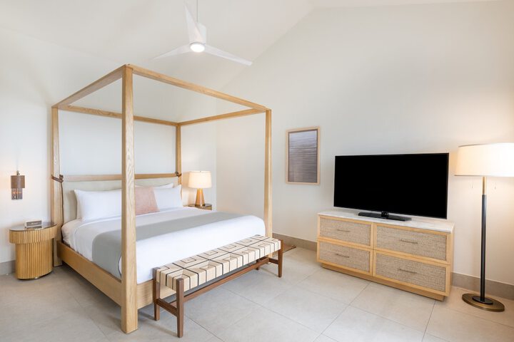 Room 72 of 154