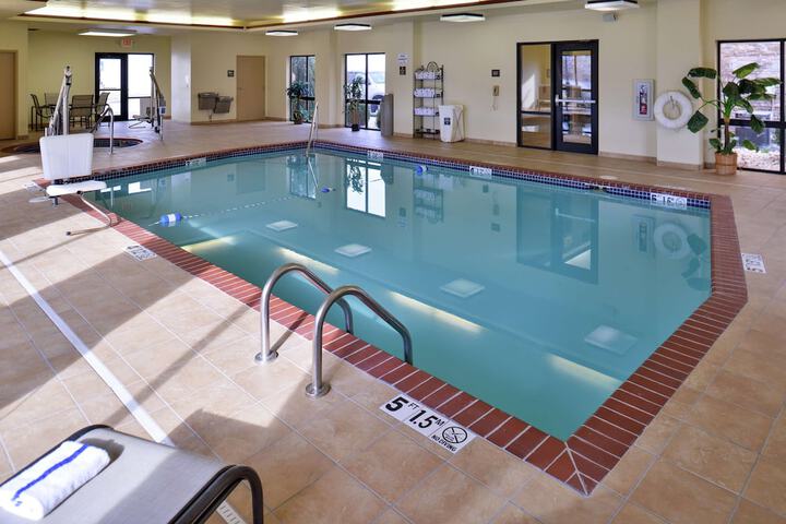 Pool 4 of 30