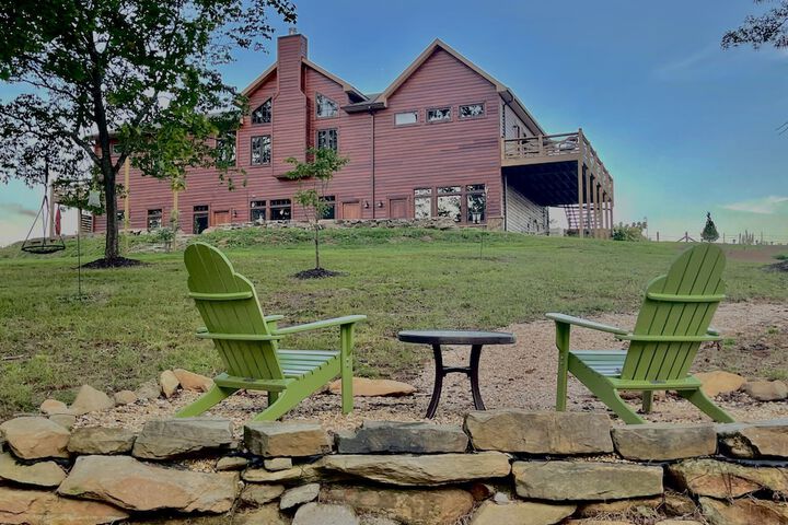 The Dogwood Inn
