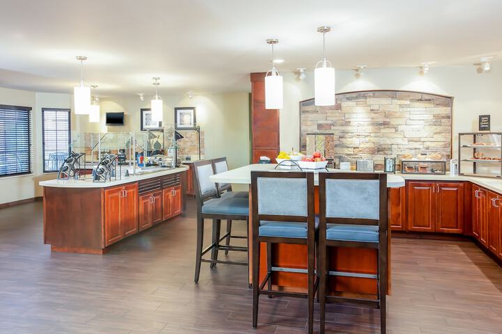 Breakfast/Coffee Service 76 of 85