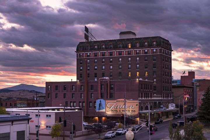 Hotel 2 of 46