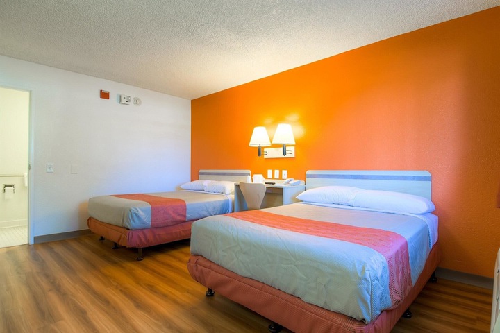Motel 6 Rancho Mirage CA - Palm Springs