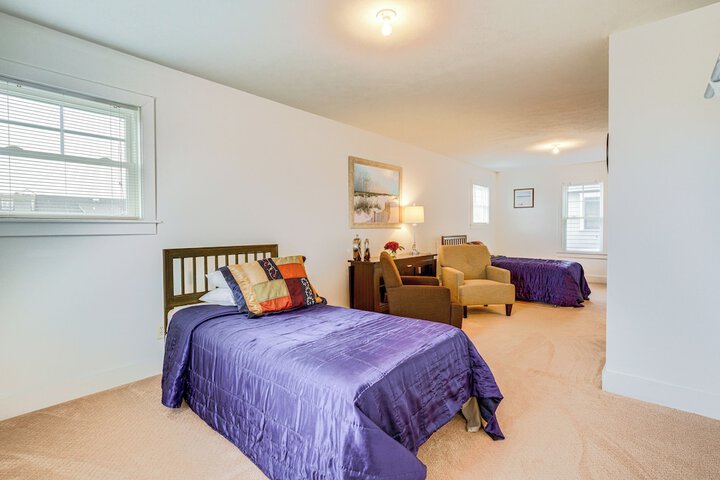Spacious South Bend Home - Walk to Notre Dame!