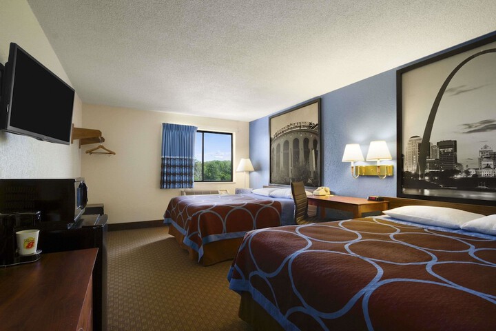 Room 20 of 34