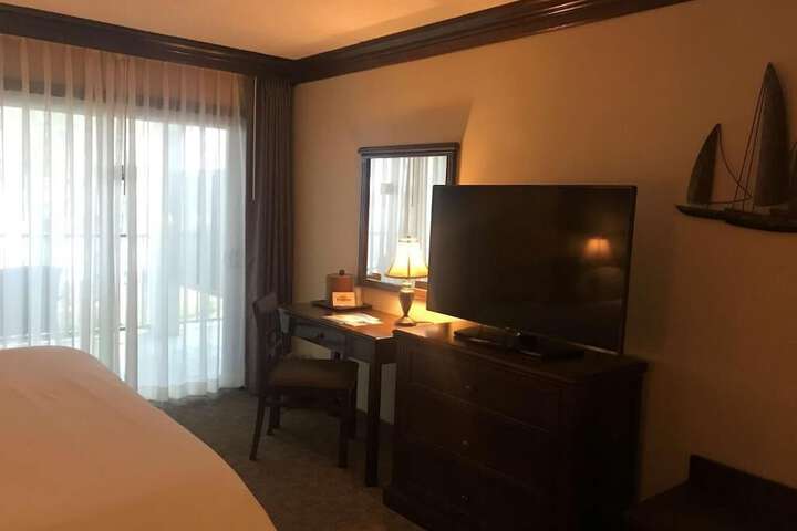 Room 28 of 45