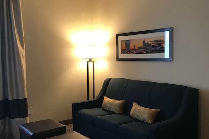 Comfort Suites Clarksville near Governors Square Mall