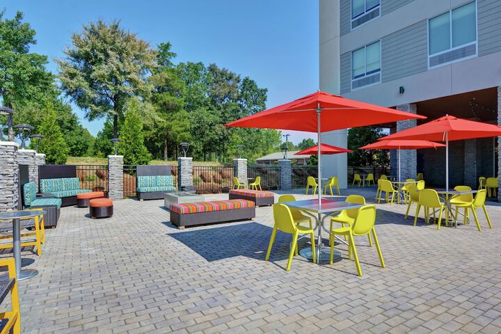 Terrace/Patio 50 of 58