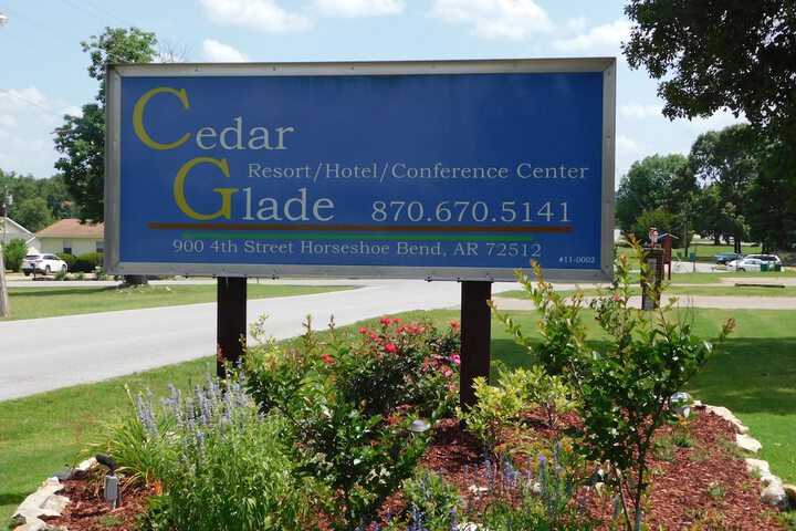 Cedar Glade Resort