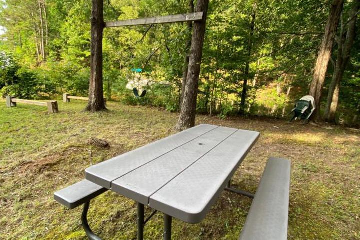 Paradise View Getaway-Dacha