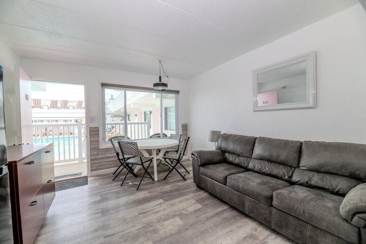 Alante Oceanfront Motel