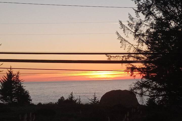 Blue Coast Inn and Suites