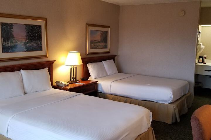 Room 33 of 58