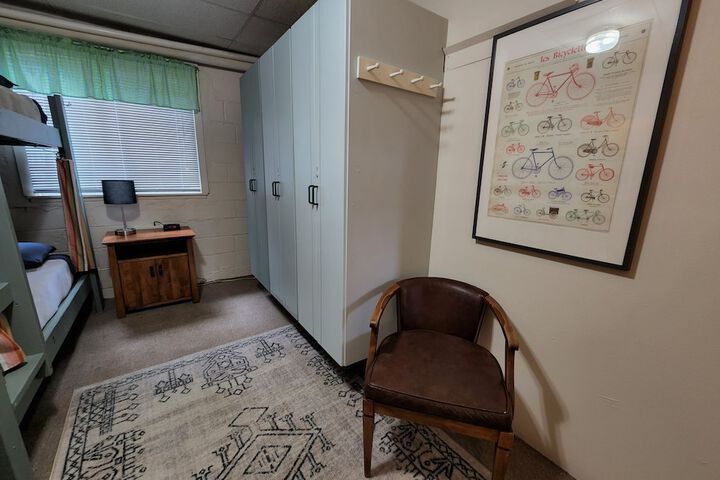 Room 18 of 46