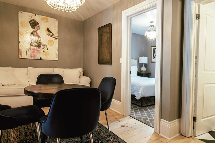 Room 16 of 46