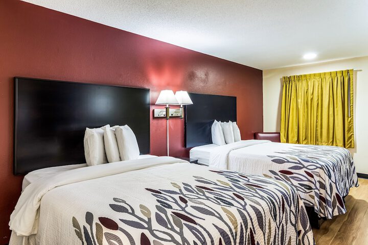 Room 16 of 31