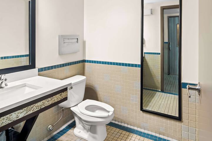 Best Western Maple Ridge Hotel