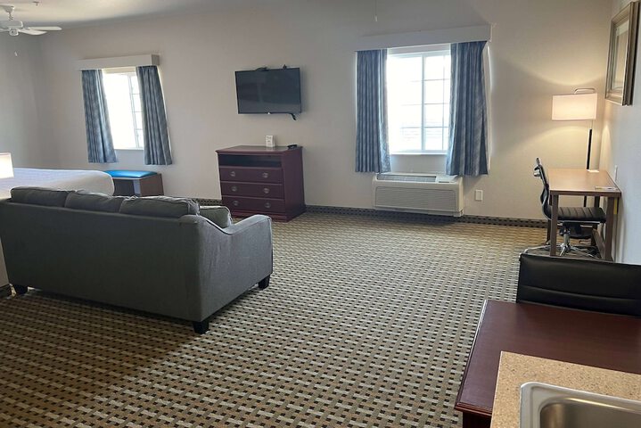 Room 30 of 40