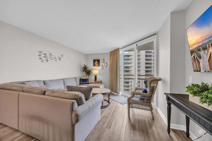 Oceanfront Condo Huge Pools Top Rated Ocean Creek Resort