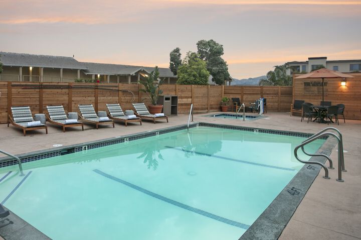 Spyglass Inn