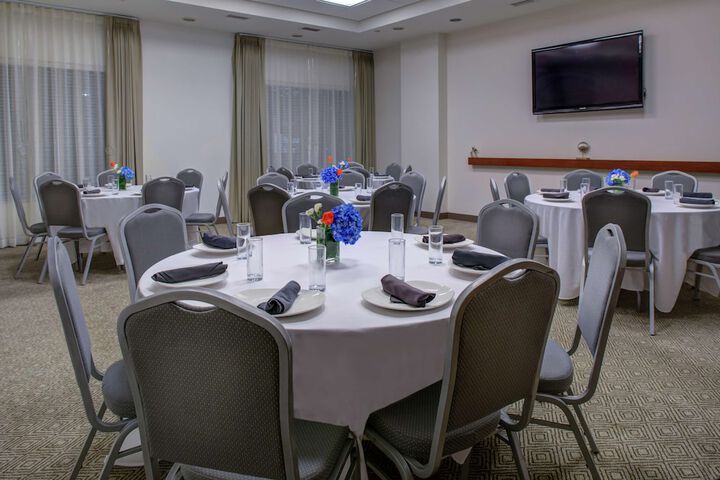 DoubleTree by Hilton Hotel Biloxi