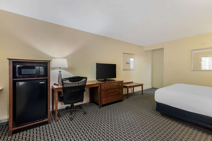 Room 31 of 69