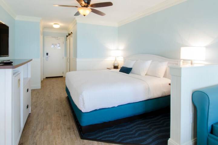 Room 45 of 105