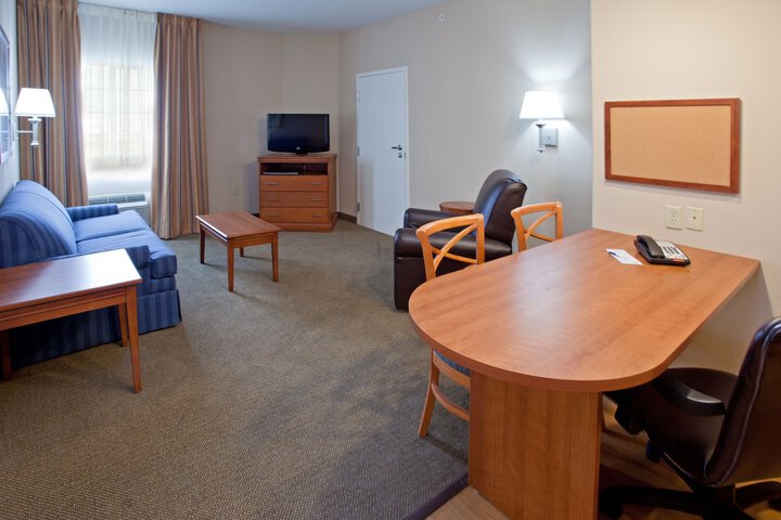 Room 18 of 33